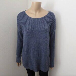Hollister Womens Boyfriend Sweater Size Medium Crewneck Navy Blue